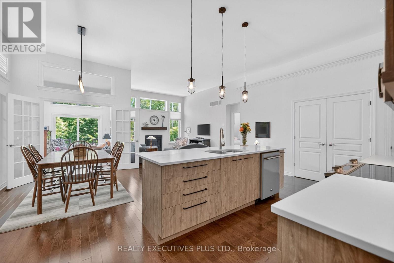 738 Du Rivage Street, Clarence-Rockland, Ontario  K4K 0K2 - Photo 4 - X13248888