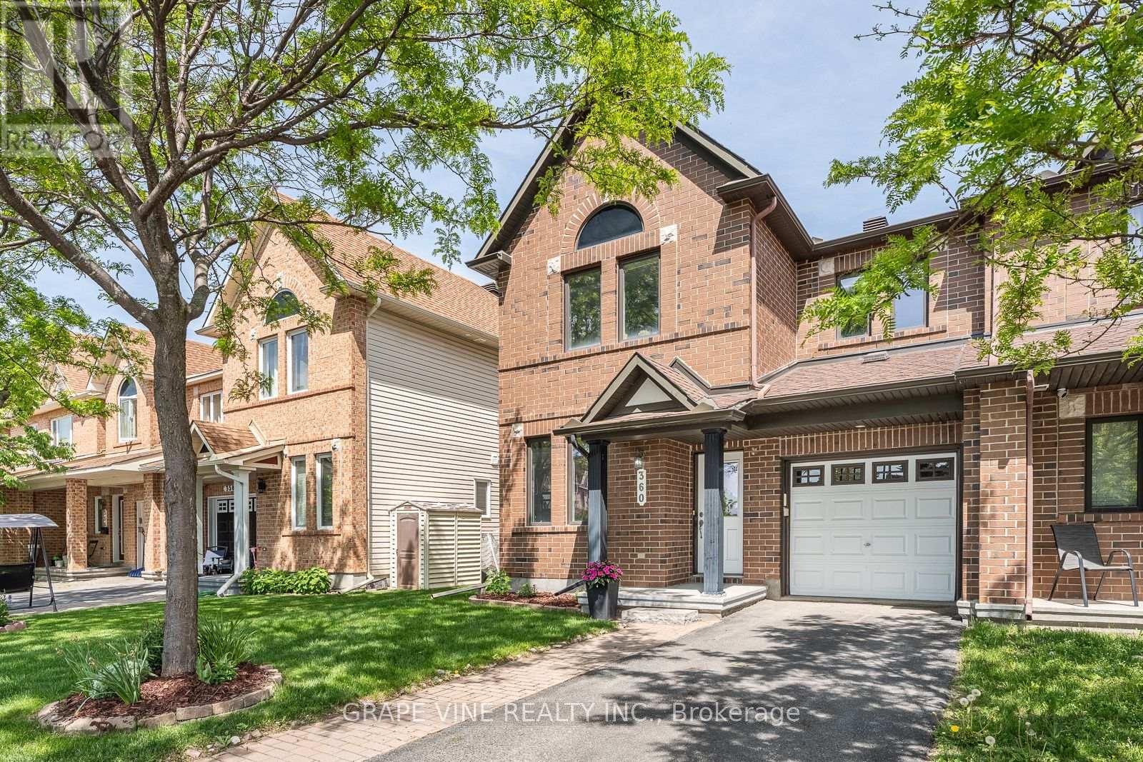 360 Balinroan Crescent, Ottawa, Ontario  K2J 3T9 - Photo 2 - X13248980
