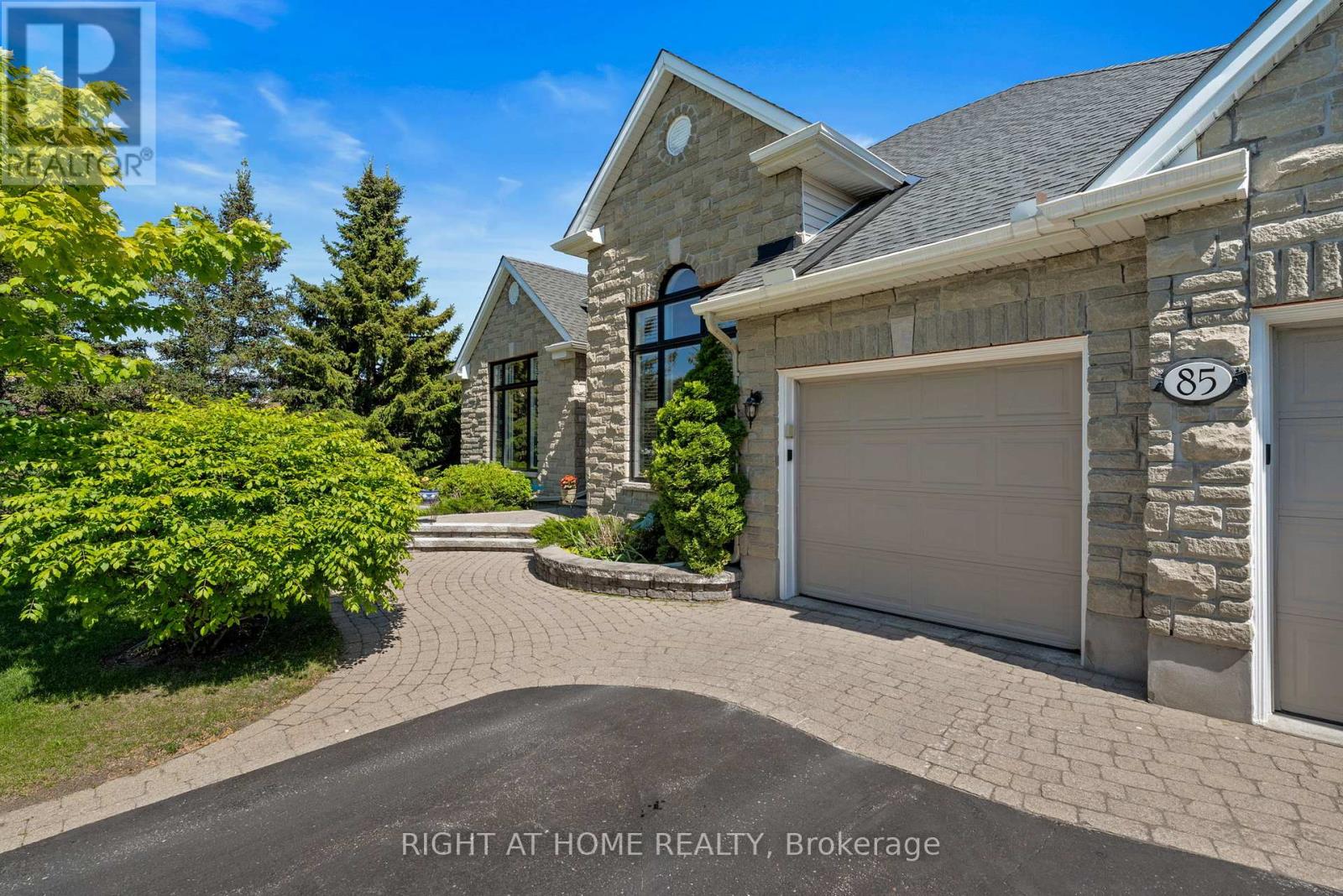 85 Brightside Avenue, Ottawa, Ontario  K2S 1K2 - Photo 2 - X13249330