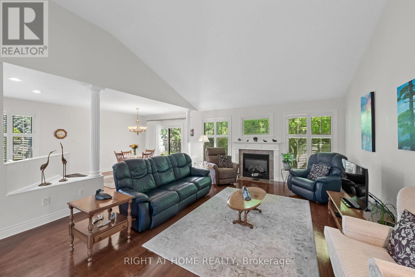 85 Brightside Avenue, Ottawa, Ontario  K2S 1K2 - Photo 4 - X13249330