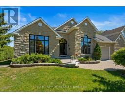 85 BRIGHTSIDE AVENUE, Ottawa, Ontario