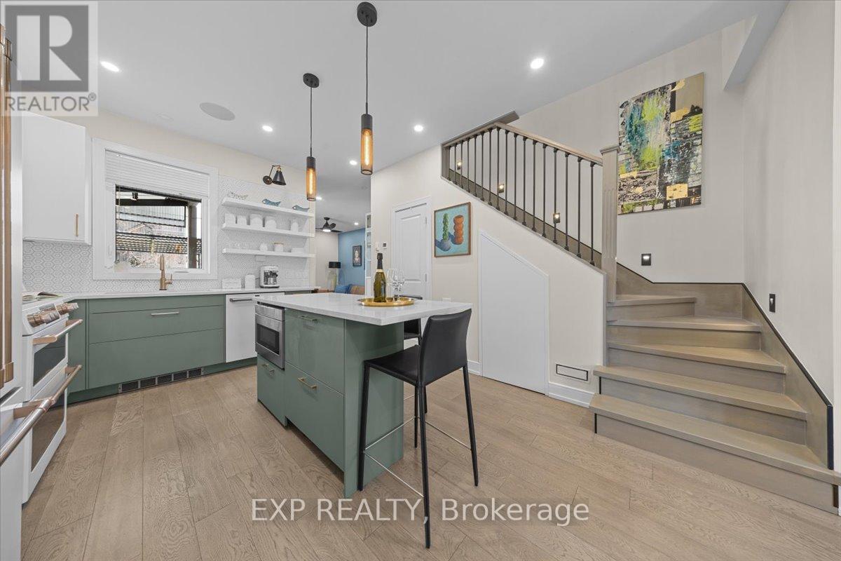 185 Deschamps Avenue, Ottawa, Ontario  K1L 5Z3 - Photo 12 - X13249414