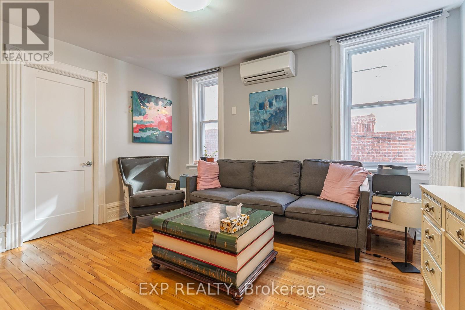 52 St Andrew Street, Ottawa, Ontario  K1N 5E9 - Photo 3 - X13249426