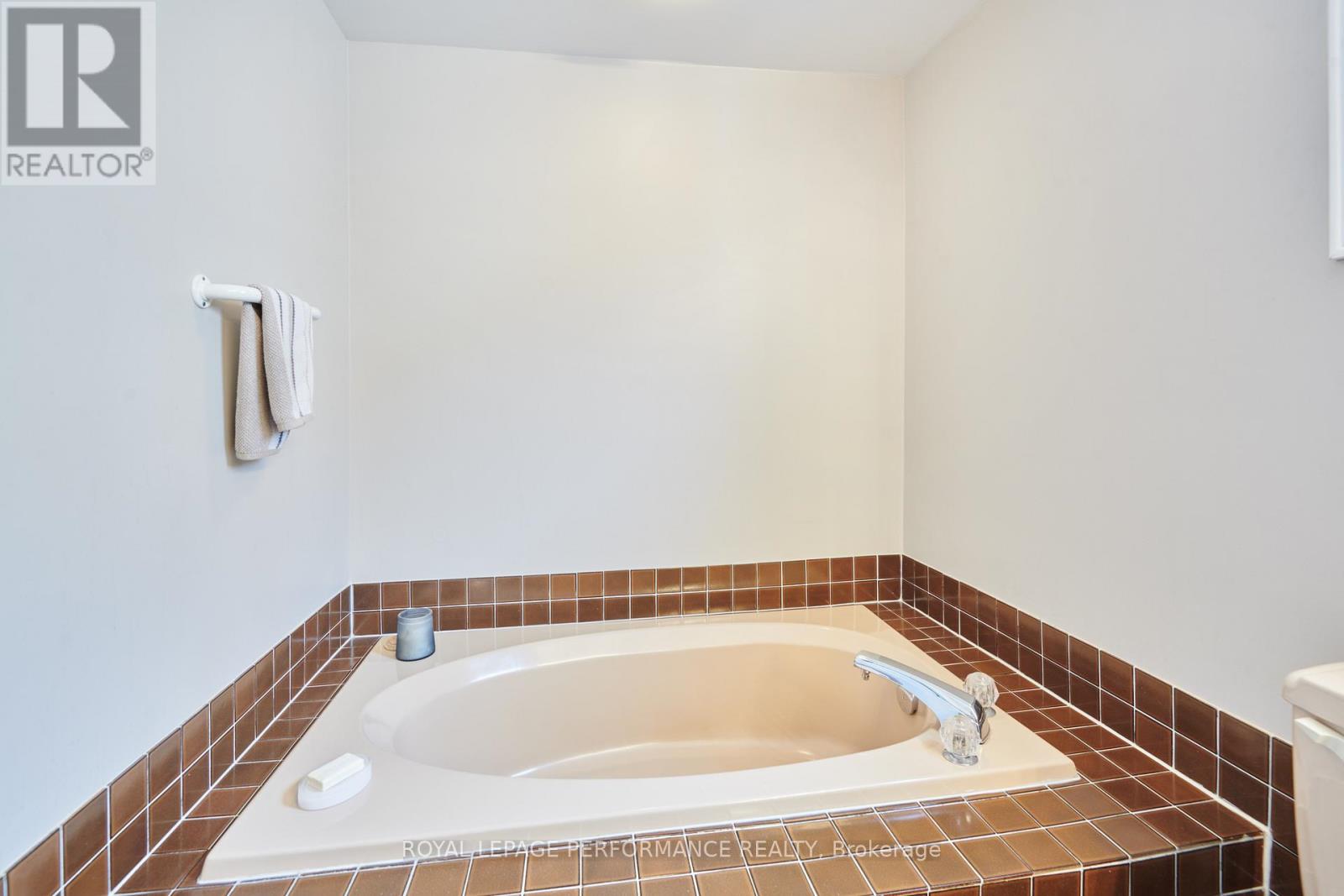 43 Waterview Court, Ottawa, Ontario  K1V 0H5 - Photo 25 - X13249672