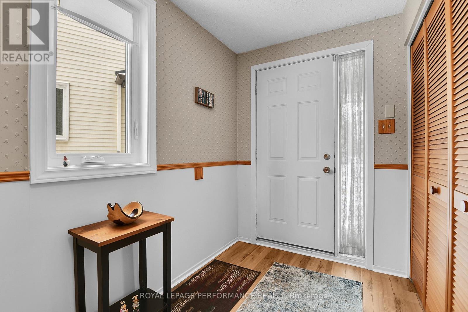 43 Waterview Court, Ottawa, Ontario  K1V 0H5 - Photo 5 - X13249672