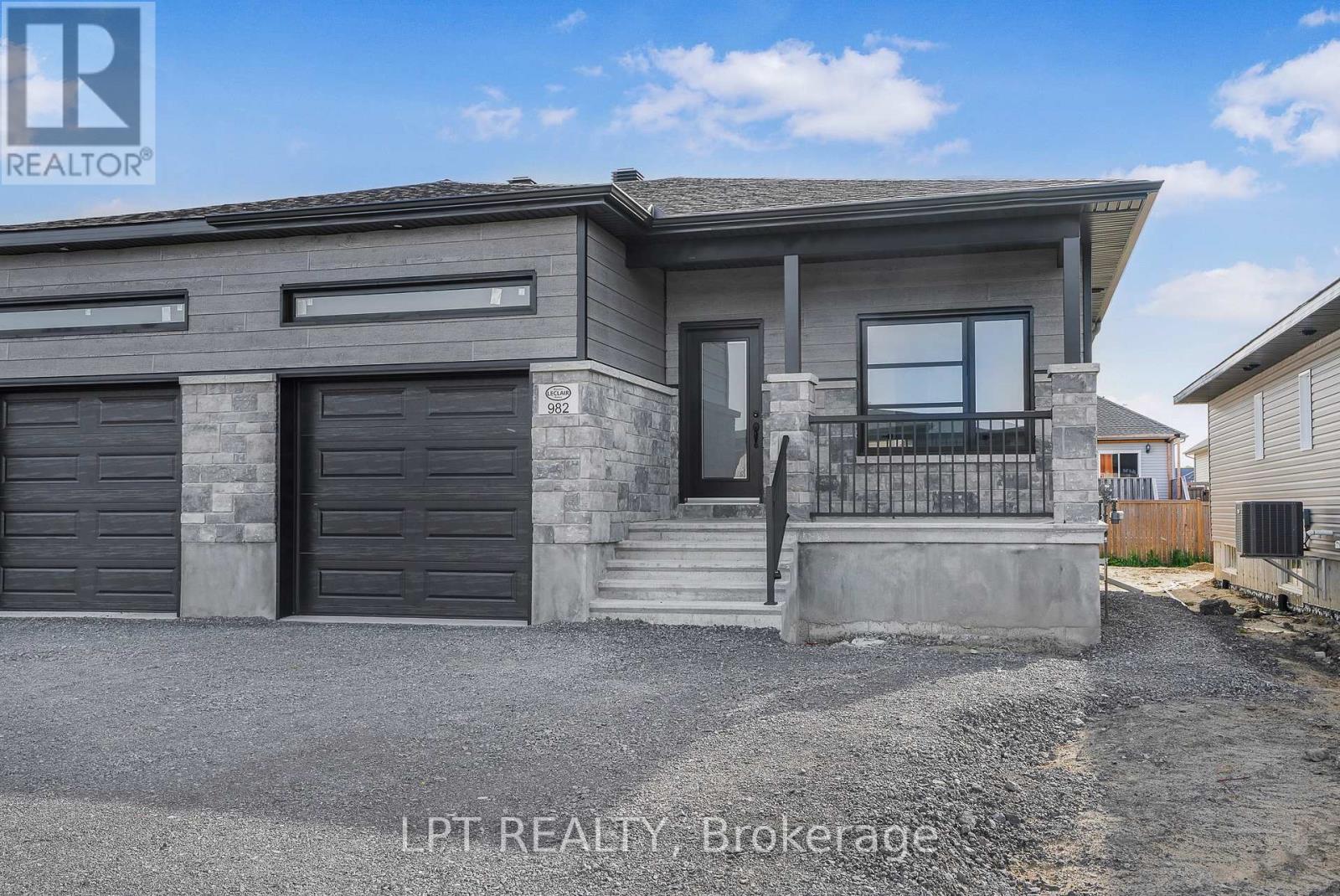 Unit B - 978 Katia Street, The Nation, Ontario  K0A 2M0 - Photo 2 - X13249702