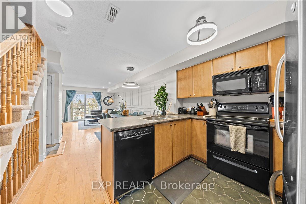 57 Steele Park Private, Ottawa, Ontario  K1J 0J2 - Photo 14 - X13249784