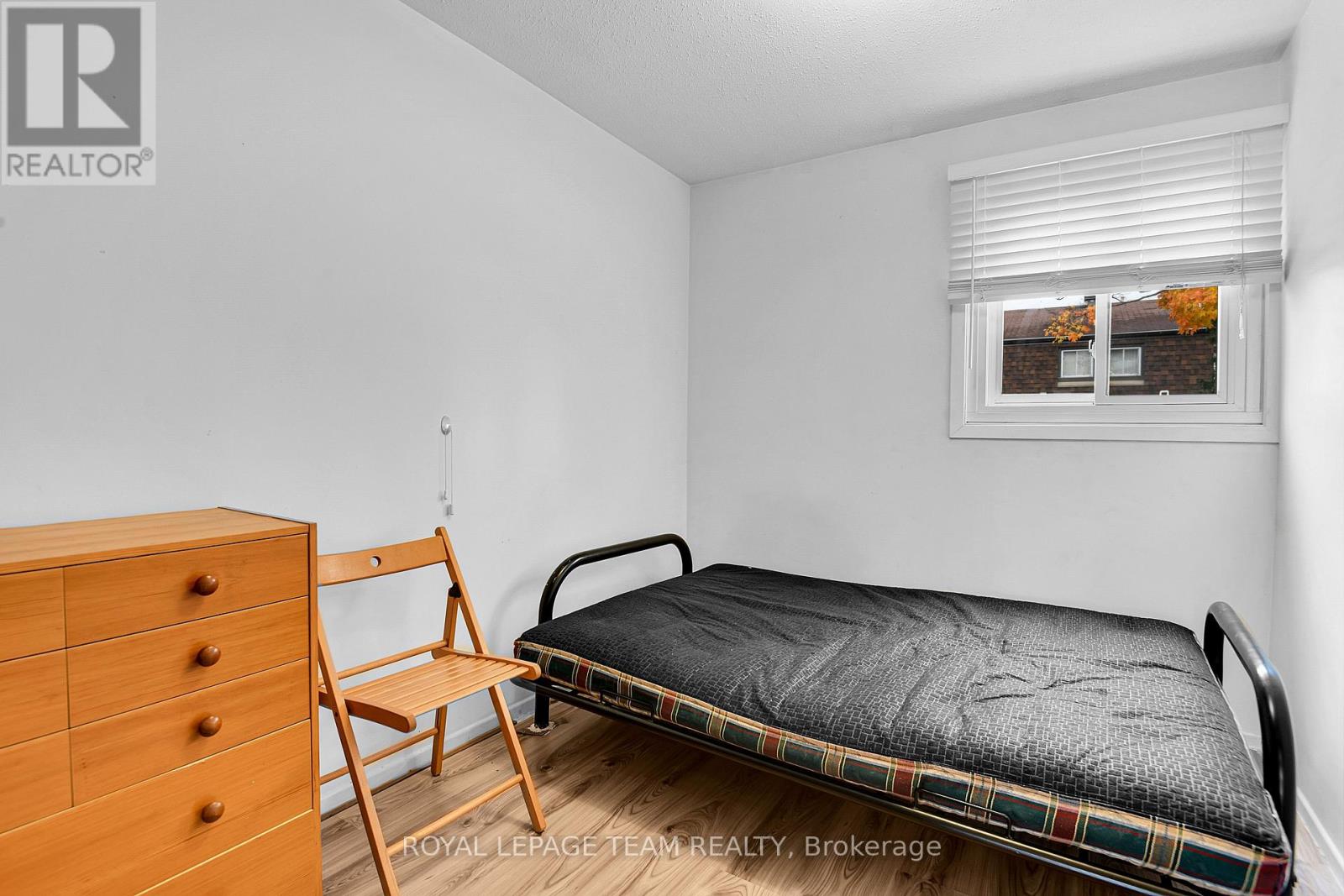 B - 902 Elmsmere Road, Ottawa, Ontario  K1J 7T6 - Photo 15 - X13249800