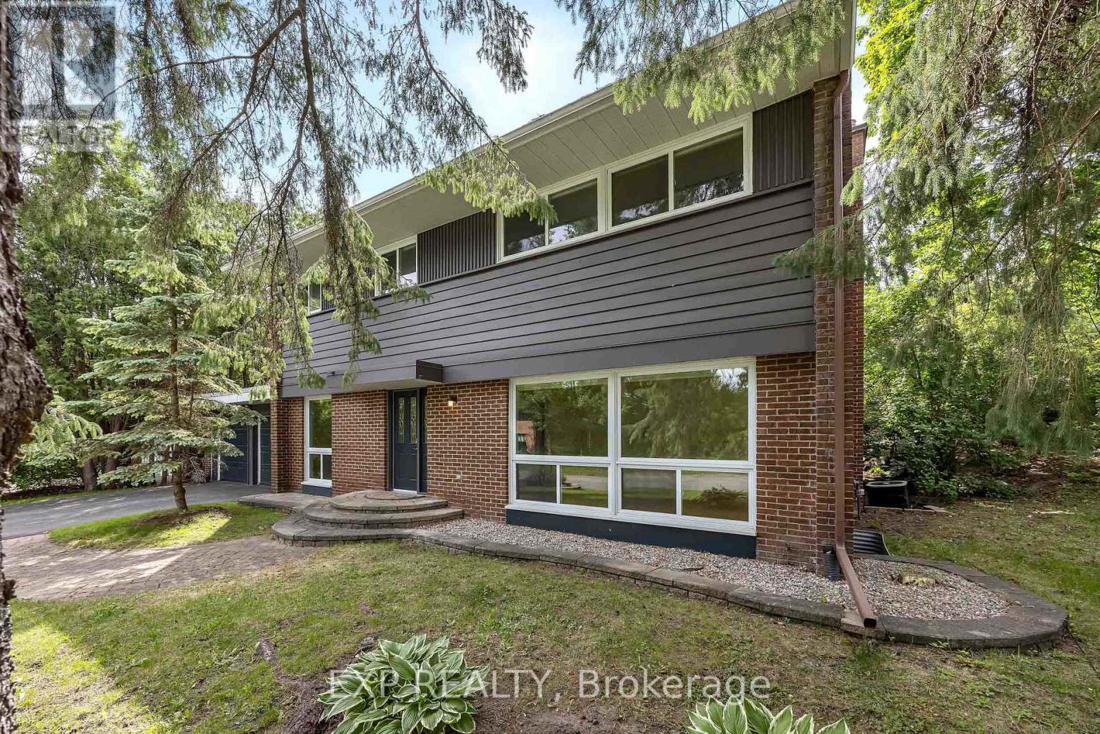14 Carr Crescent, Ottawa, Ontario  K2K 1K4 - Photo 3 - X13249892