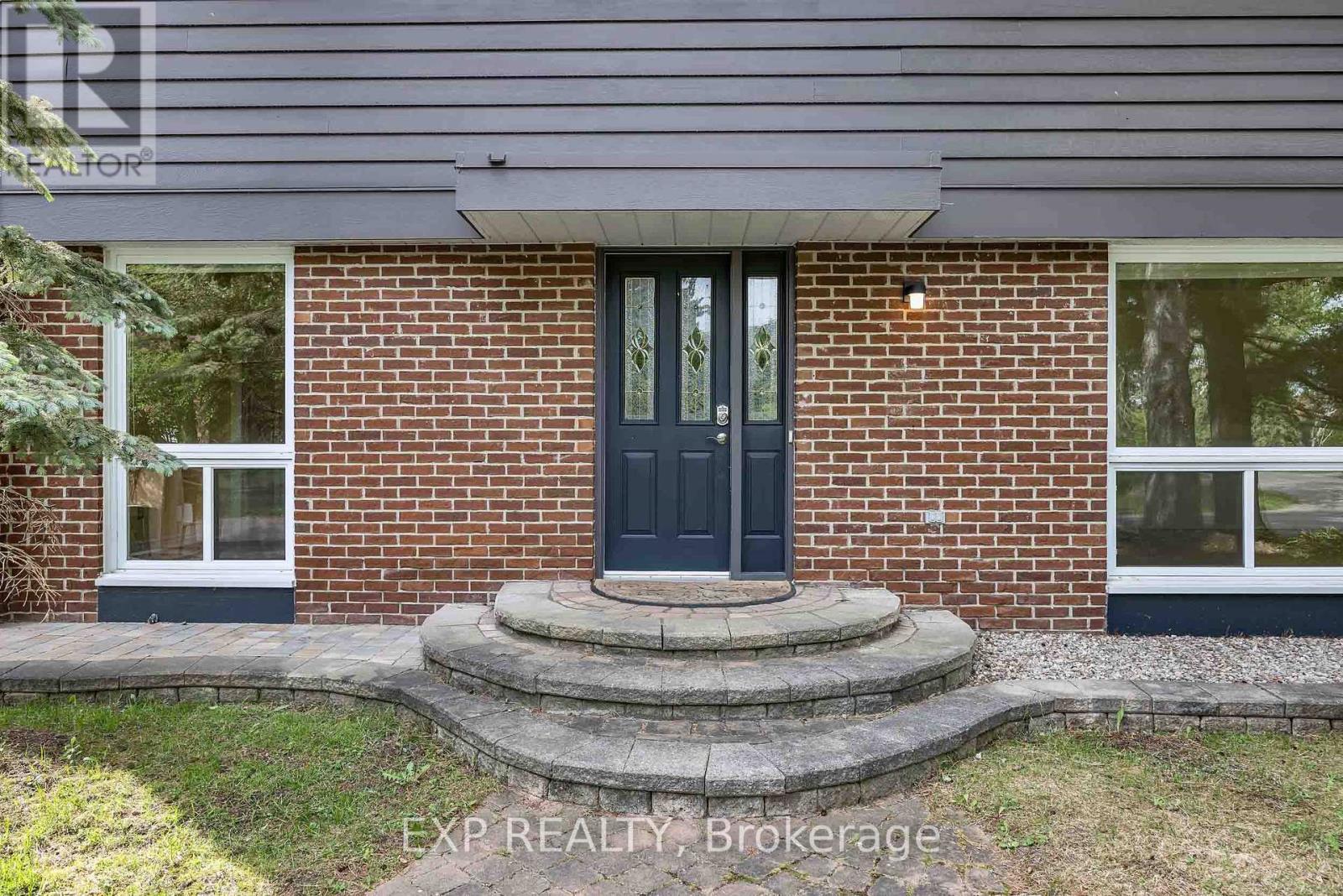 14 Carr Crescent, Ottawa, Ontario  K2K 1K4 - Photo 4 - X13249892