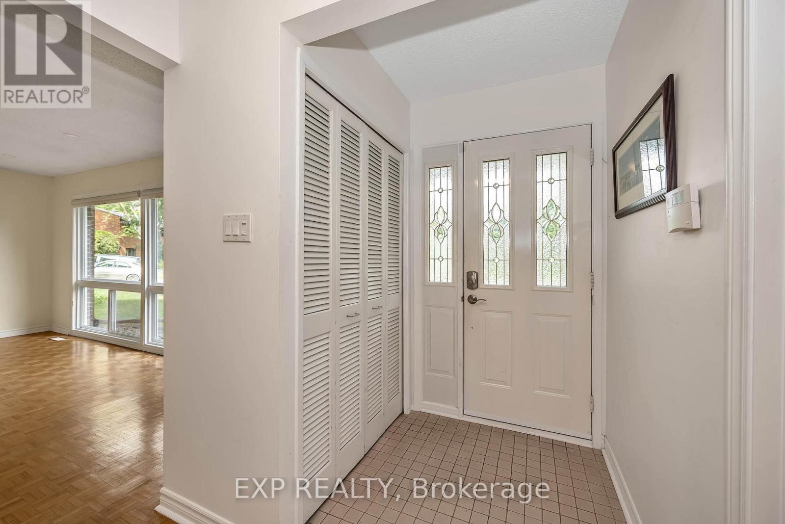 14 Carr Crescent, Ottawa, Ontario  K2K 1K4 - Photo 5 - X13249892