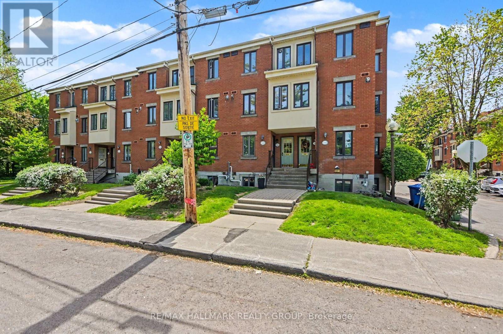 1168 Blasdell Avenue, Ottawa, Ontario  K1K 4H5 - Photo 2 - X13250298