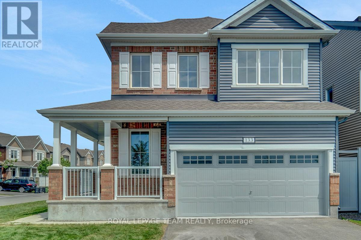133 Celestial Grove, Ottawa, Ontario  K2J 6S8 - Photo 2 - X13250716