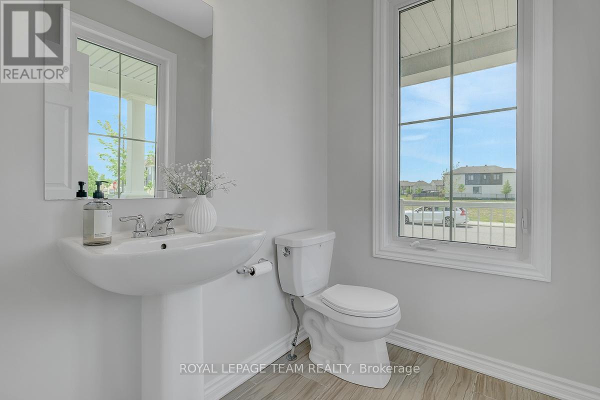133 Celestial Grove, Ottawa, Ontario  K2J 6S8 - Photo 24 - X13250716