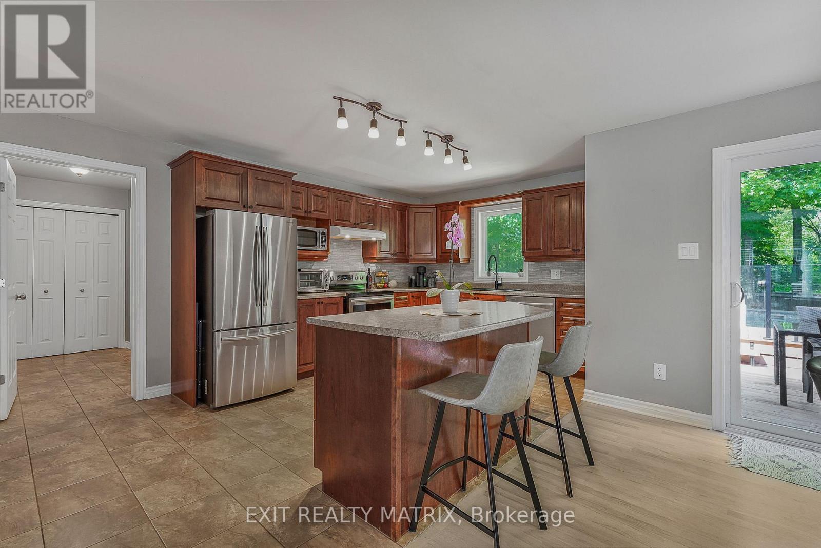 19 South Indian Drive, The Nation, Ontario  K0A 2M0 - Photo 12 - X13251410
