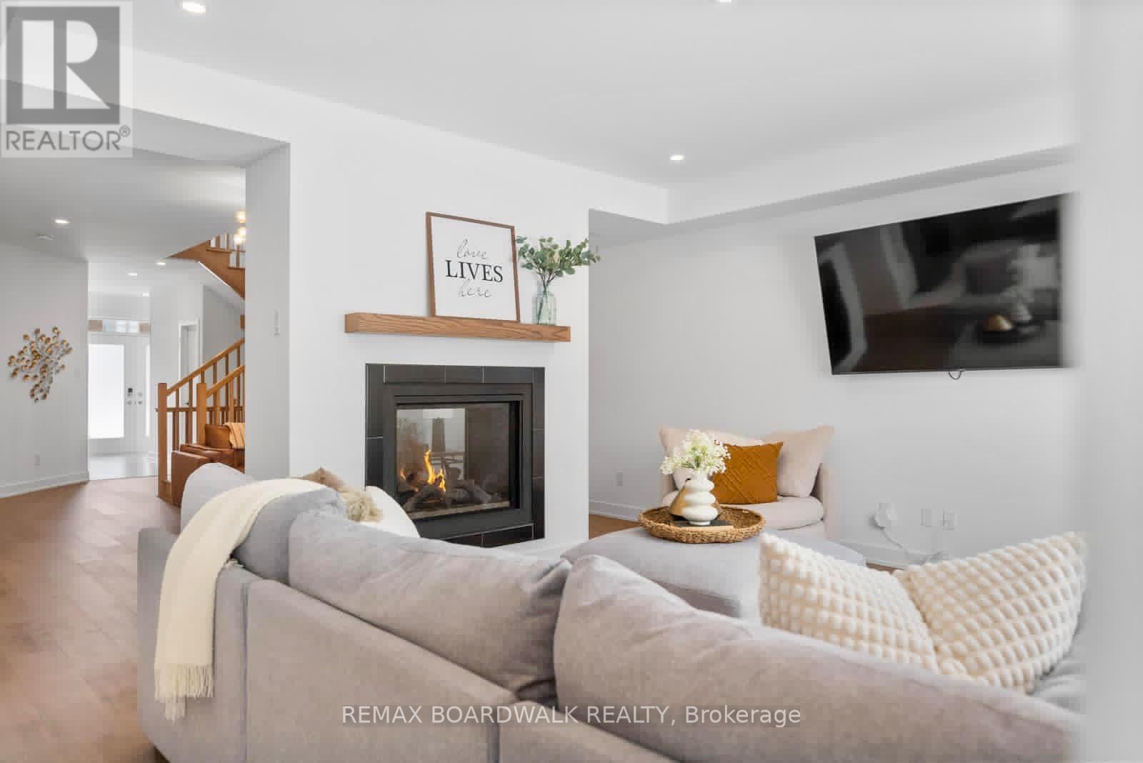52 Big Dipper Street, Ottawa, Ontario  K4M 0L7 - Photo 7 - X13254998