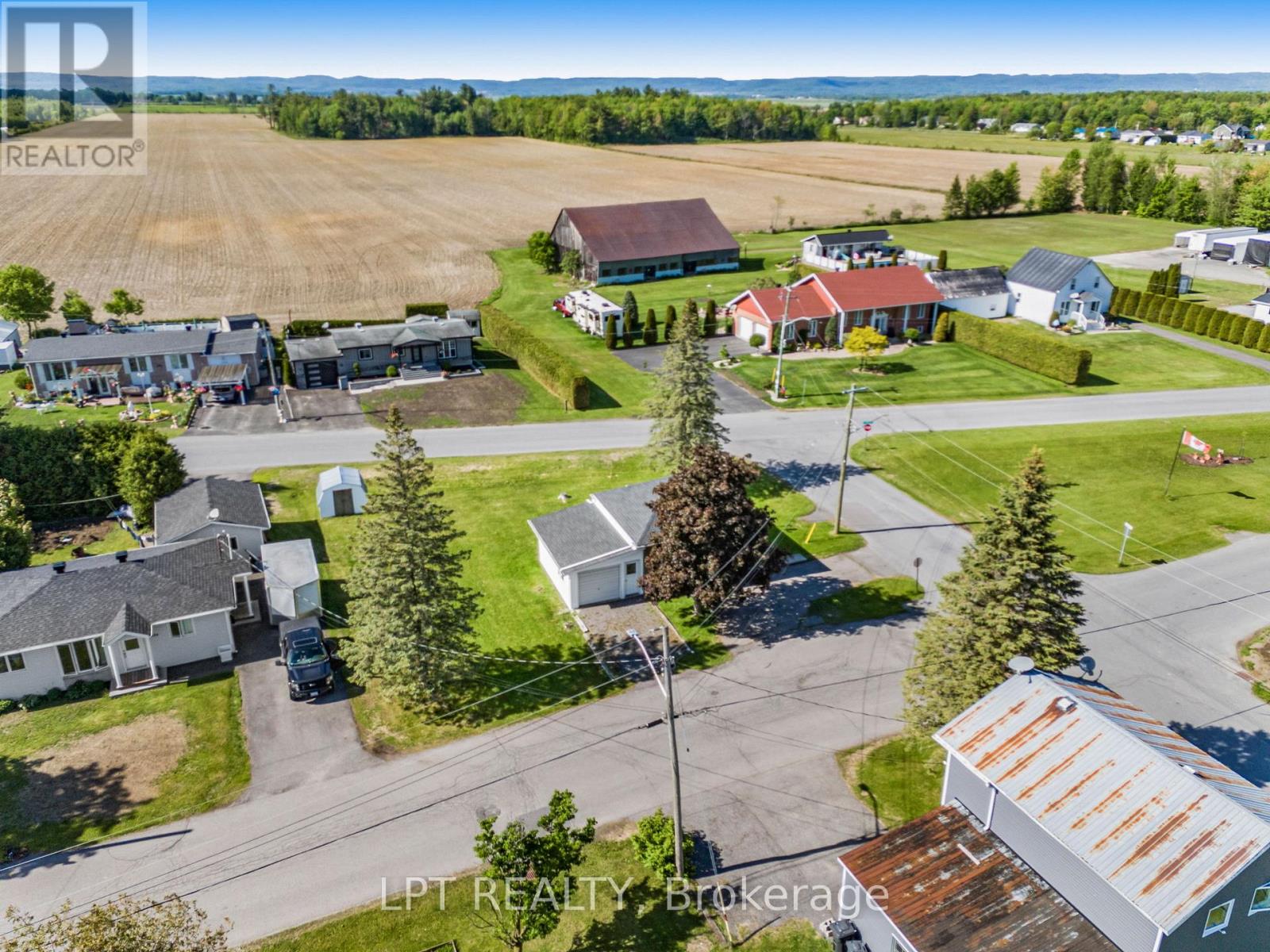 31 Johnston Street, Alfred And Plantagenet, Ontario  K0B 1A0 - Photo 26 - X13256254