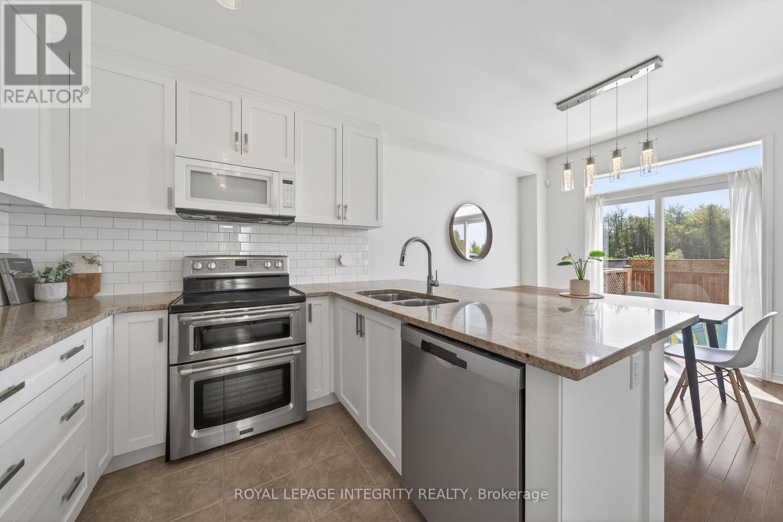2582 Tempo Drive, North Grenville, Ontario  K0G 1J0 - Photo 12 - X13257006