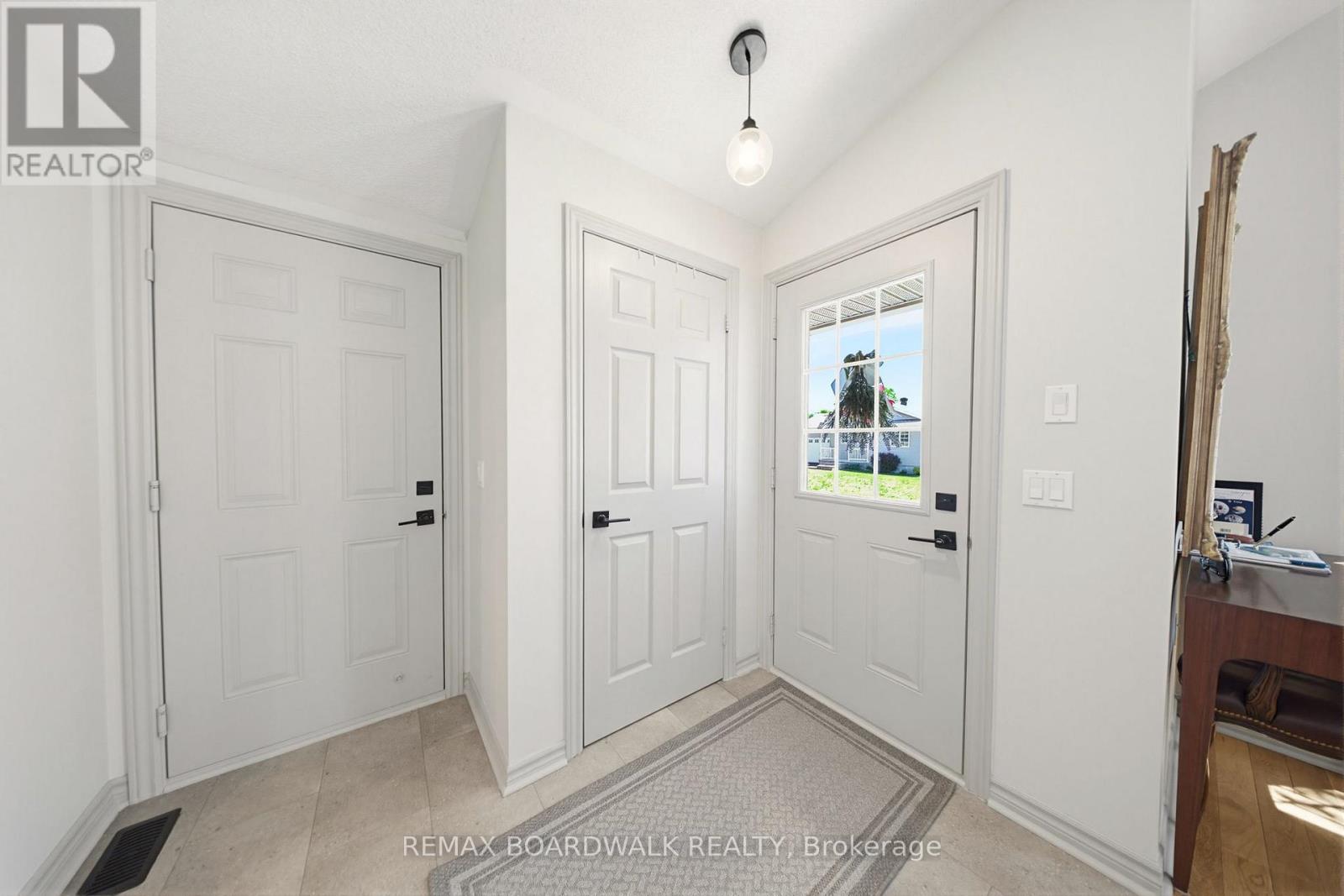 1013 Ada Barrington Private, Ottawa, Ontario  K4M 1M1 - Photo 5 - X13257694