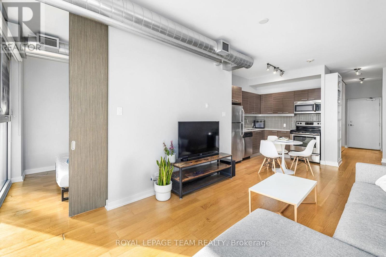 318 - 354 Gladstone Avenue, Ottawa, Ontario  K2P 0R4 - Photo 13 - X13257968