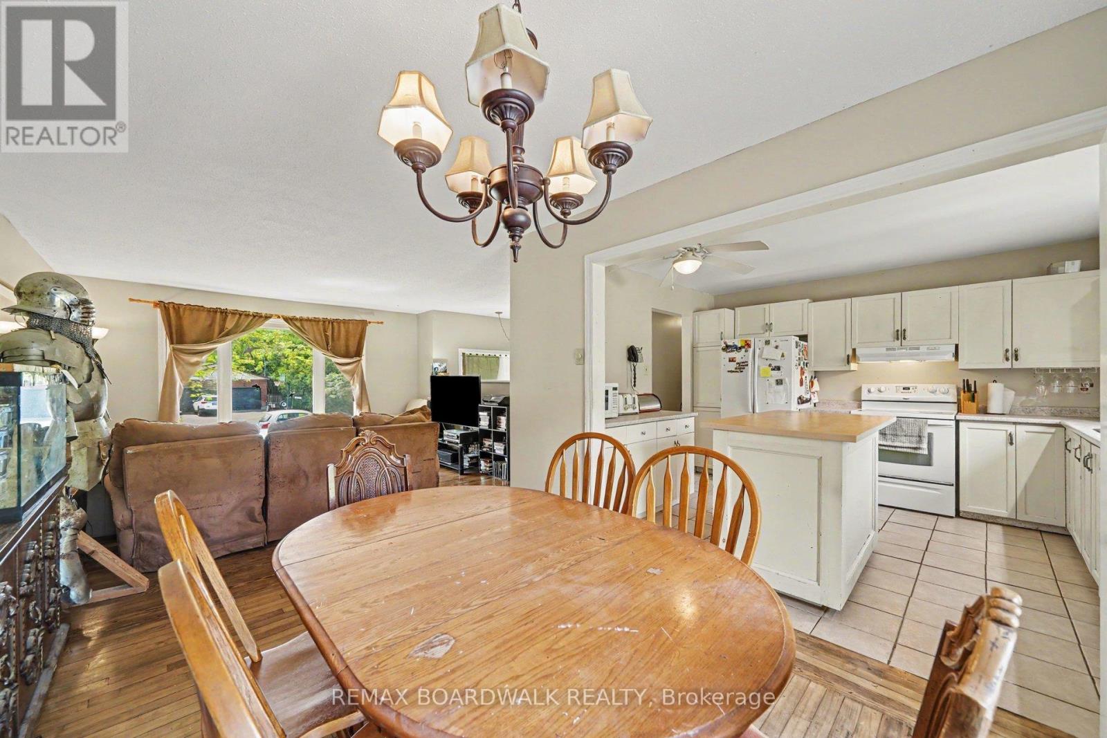 3399 Regburn Drive, Ottawa, Ontario  K0A 2W0 - Photo 8 - X13261196