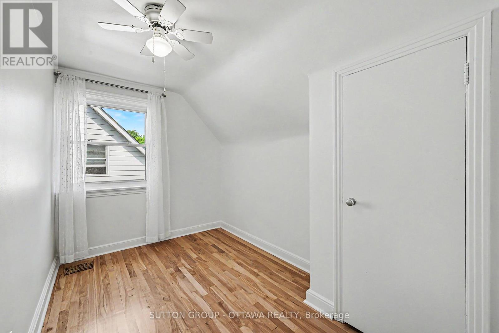 1156 Emperor Avenue W, Ottawa, Ontario  K1Z 8C2 - Photo 10 - X13270468