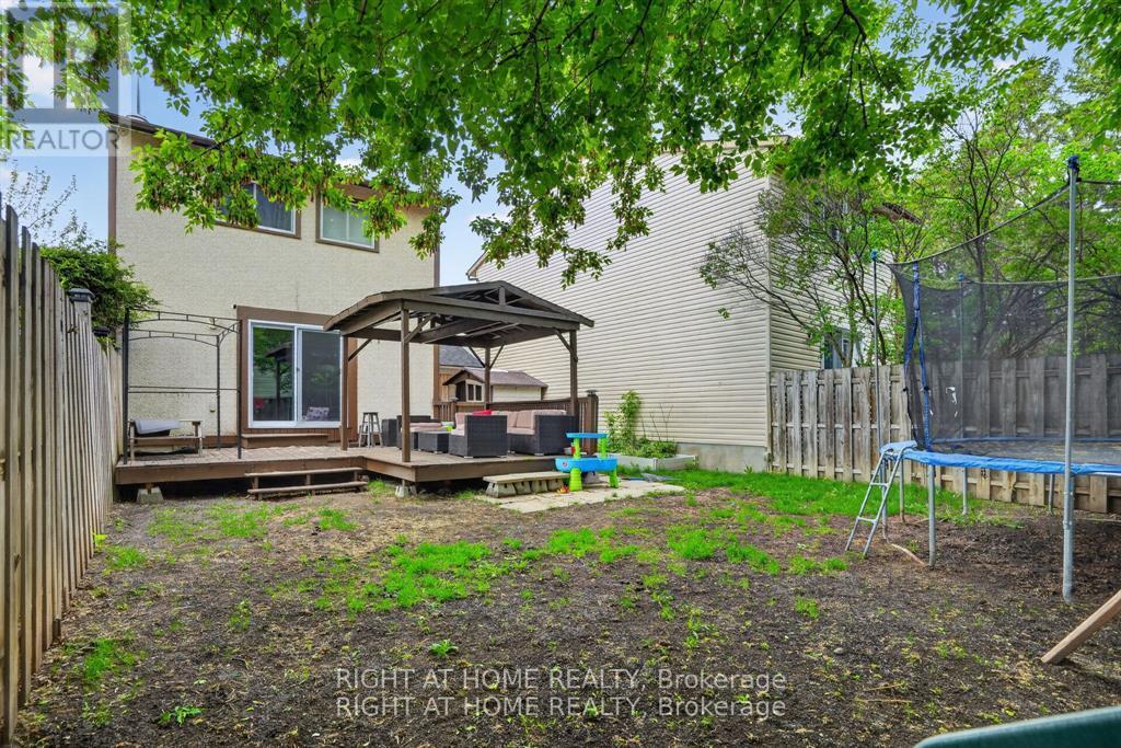 1633 Lafrance Drive, Ottawa, Ontario  K1E 2L7 - Photo 24 - X13271894