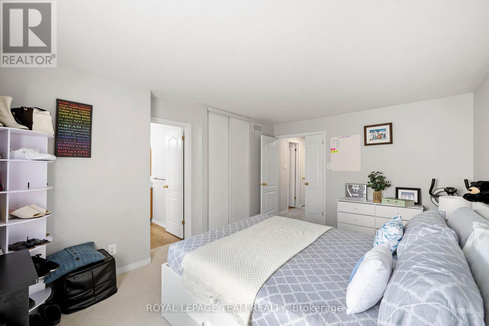 5953 Pineglade Crescent, Ottawa, Ontario  K1W 1G9 - Photo 30 - X13282270