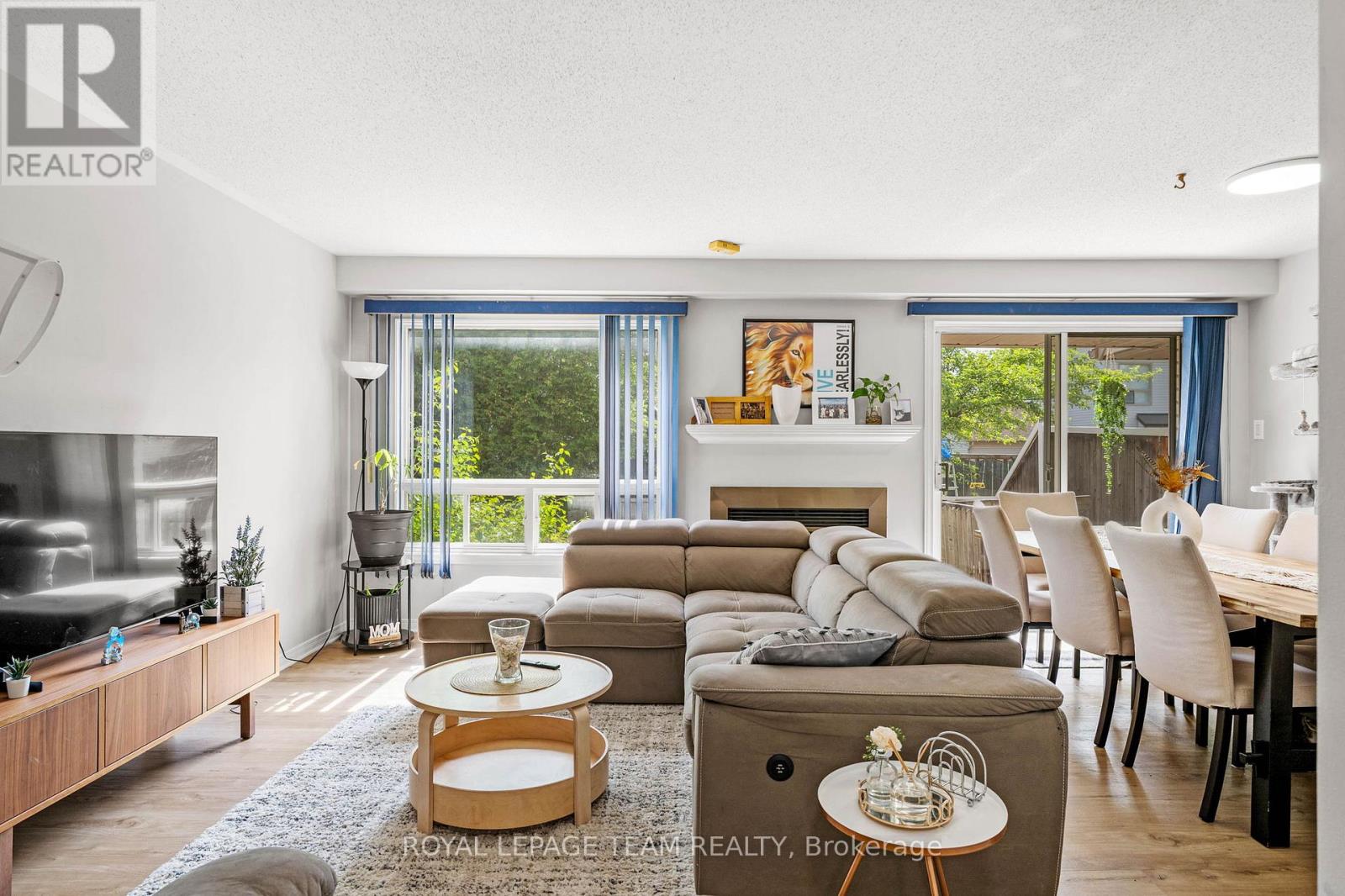 5953 Pineglade Crescent, Ottawa, Ontario  K1W 1G9 - Photo 7 - X13282270