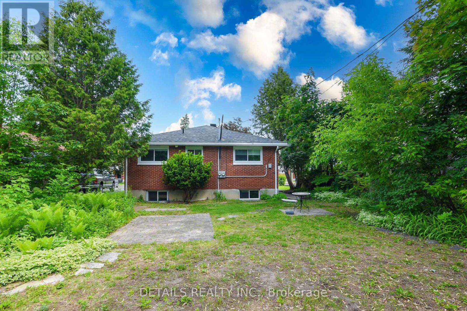 Unit A And B - 2364 Cheshire Road, Ottawa, Ontario  K2C 1G3 - Photo 3 - X13283062
