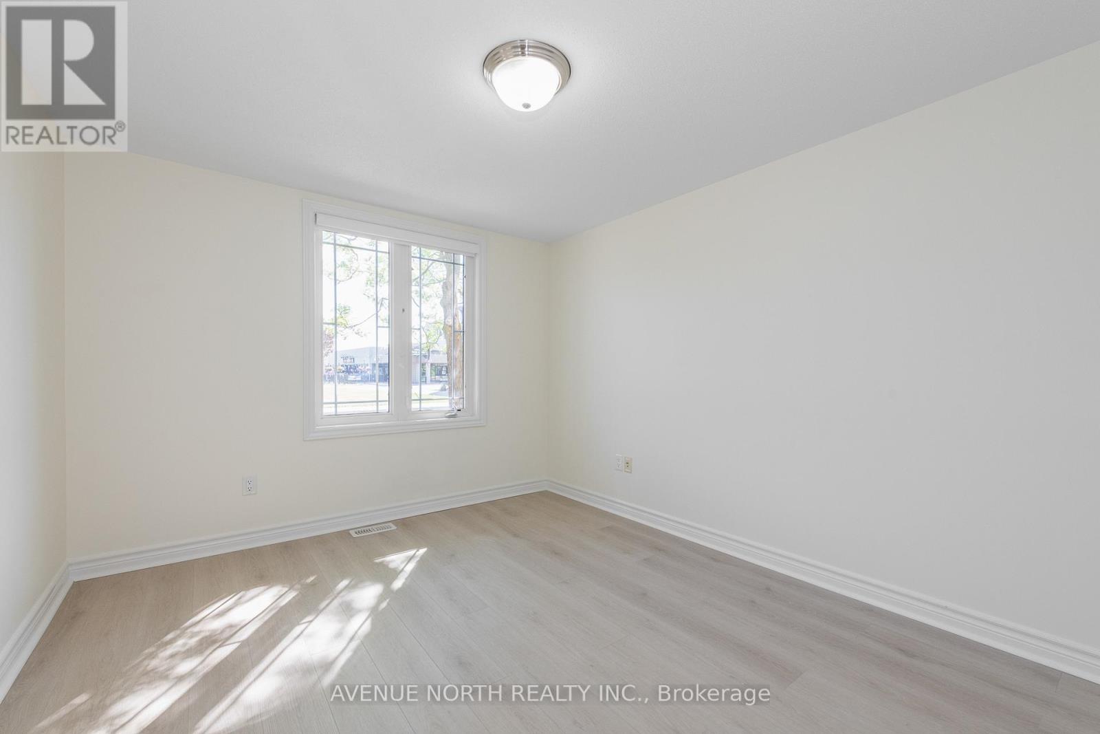 122b Centrepointe Drive, Ottawa, Ontario  K2G 6B1 - Photo 10 - X13288830