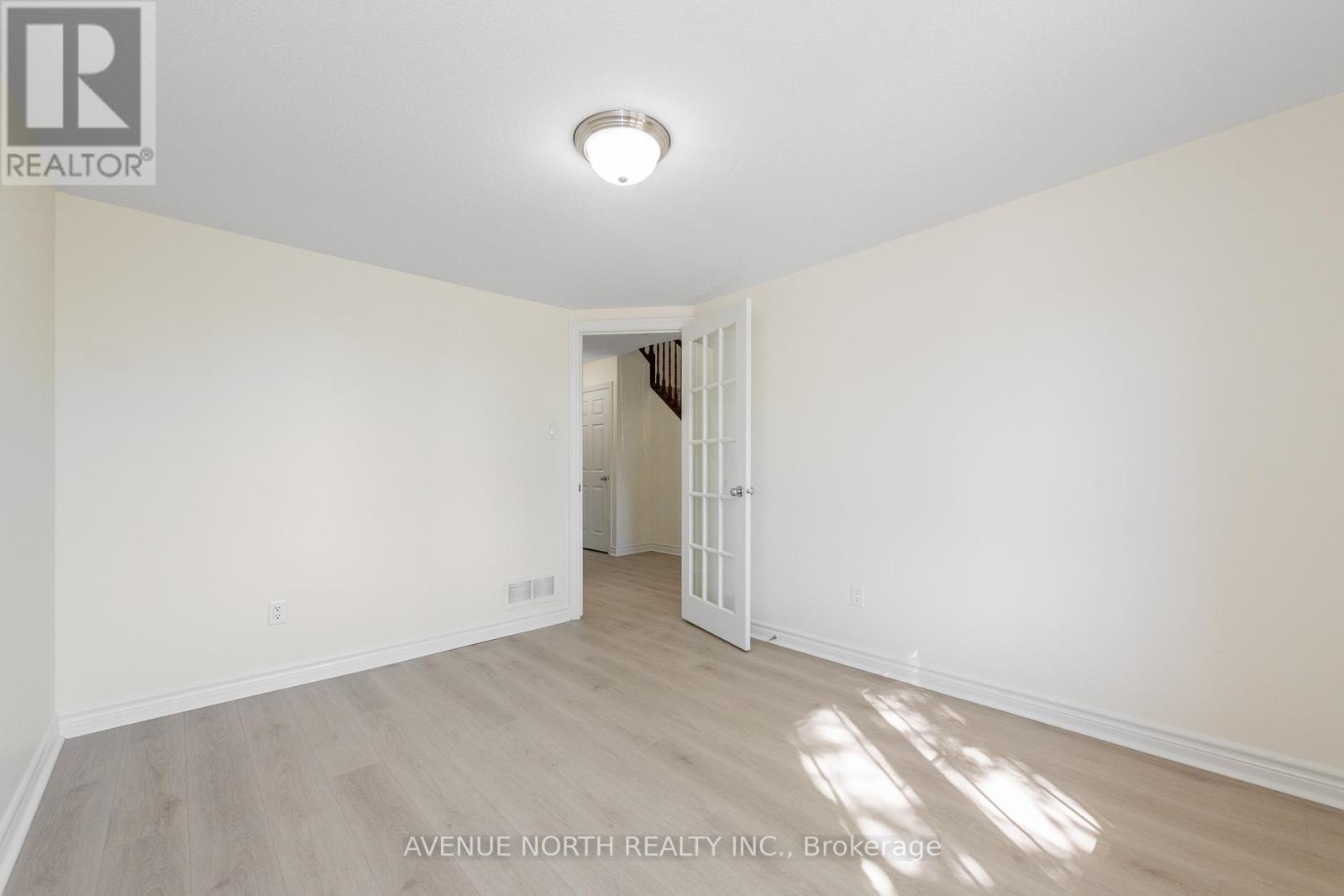 122b Centrepointe Drive, Ottawa, Ontario  K2G 6B1 - Photo 11 - X13288830