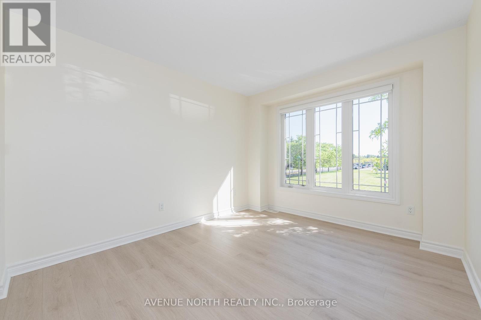 122b Centrepointe Drive, Ottawa, Ontario  K2G 6B1 - Photo 16 - X13288830