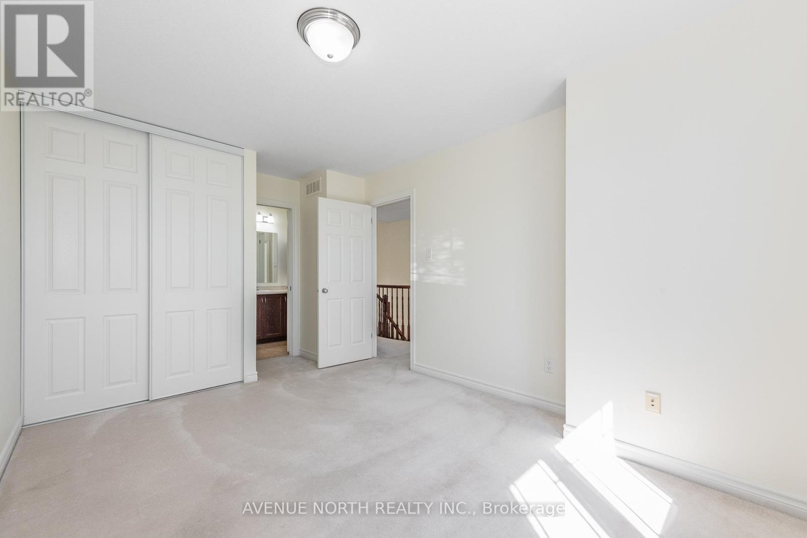 122b Centrepointe Drive, Ottawa, Ontario  K2G 6B1 - Photo 37 - X13288830