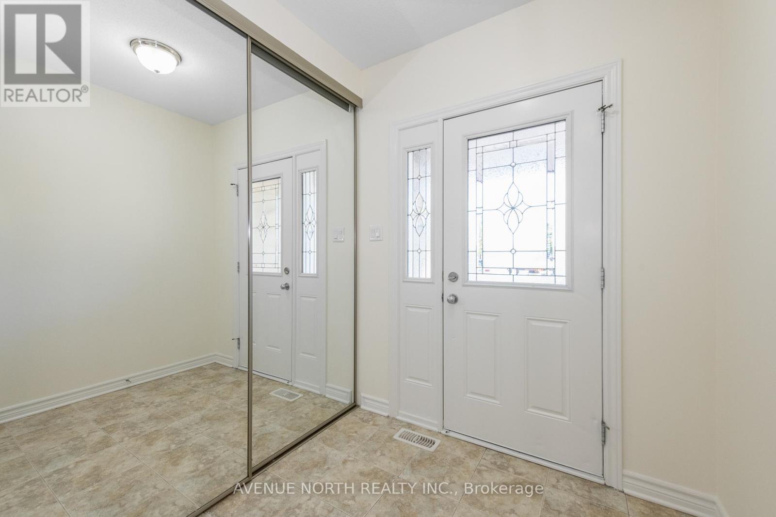 122b Centrepointe Drive, Ottawa, Ontario  K2G 6B1 - Photo 6 - X13288830