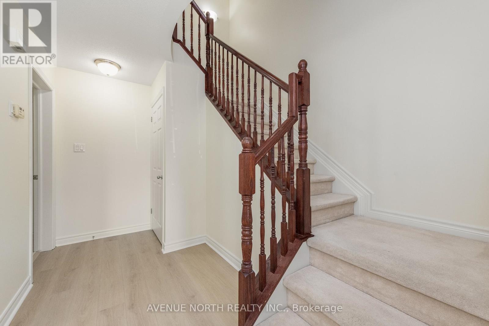 122b Centrepointe Drive, Ottawa, Ontario  K2G 6B1 - Photo 7 - X13288830