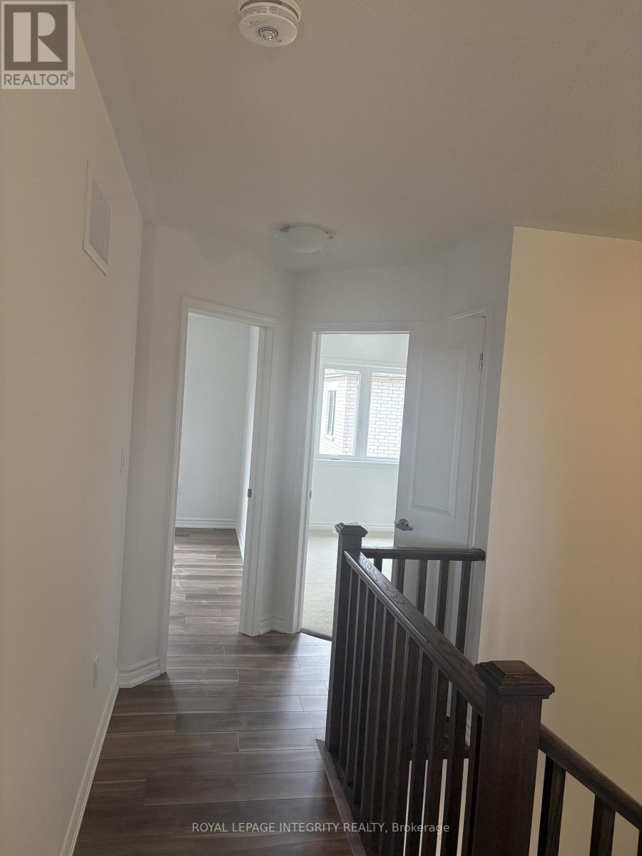 228 Greer Street, Barrie, Ontario  L9J 0B7 - Photo 13 - S13305376
