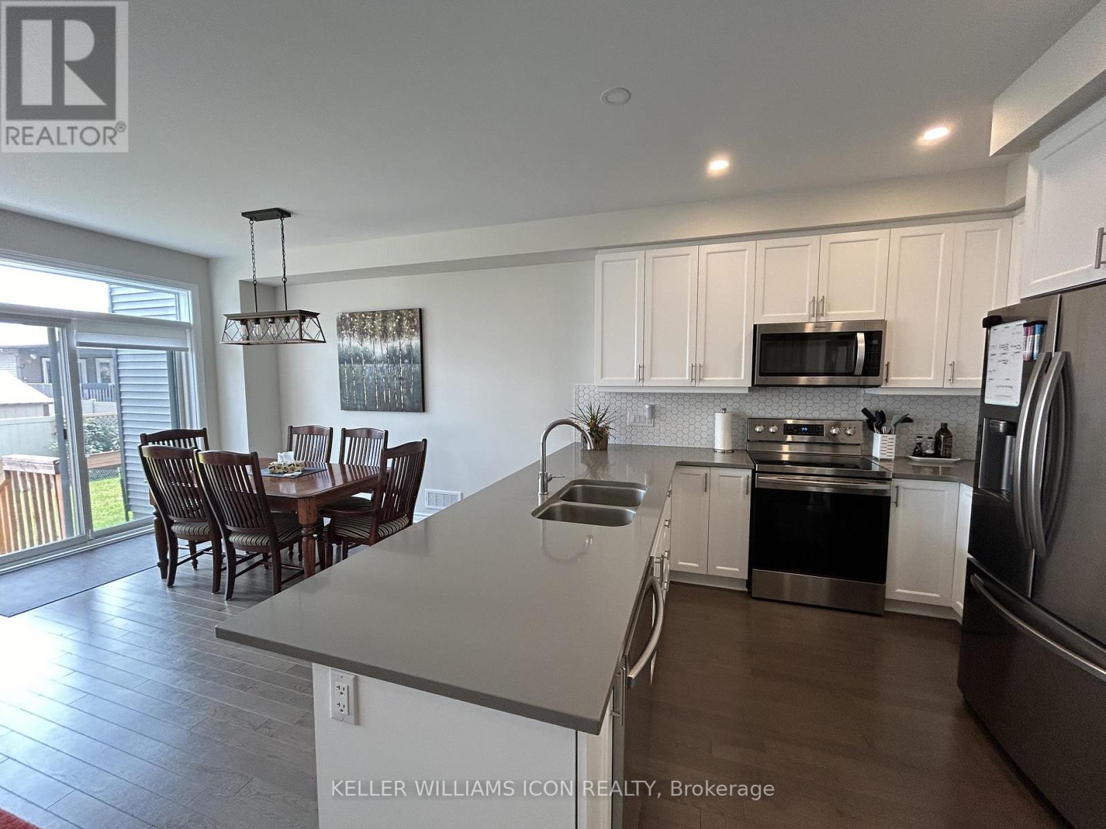 505 Manhattan Court, Russell, Ontario  K4R 0G1 - Photo 8 - X13334228