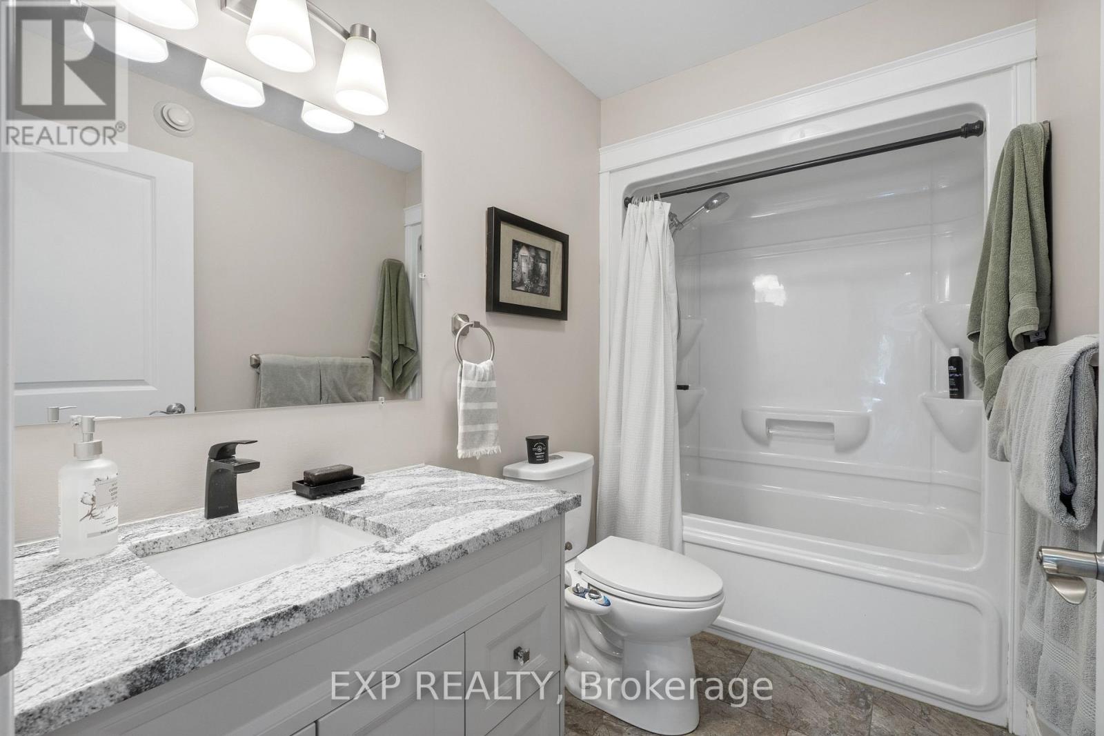 10029 County 2 Road, South Dundas, Ontario  K0E 1K0 - Photo 19 - X13410132