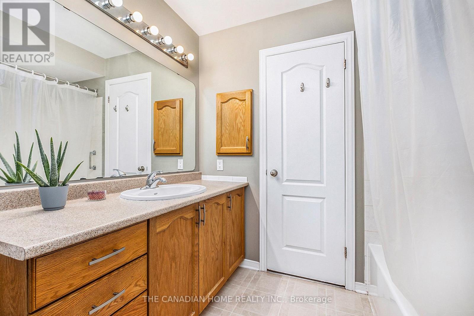1672 Locksley Lane, Ottawa, Ontario  K1J 1B6 - Photo 20 - X13410222