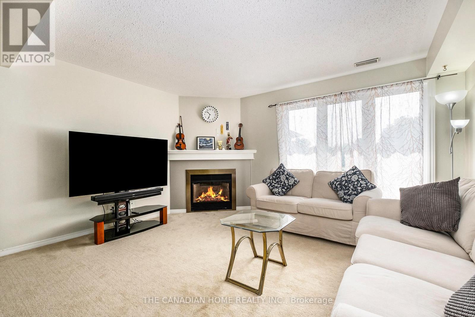 1672 Locksley Lane, Ottawa, Ontario  K1J 1B6 - Photo 5 - X13410222