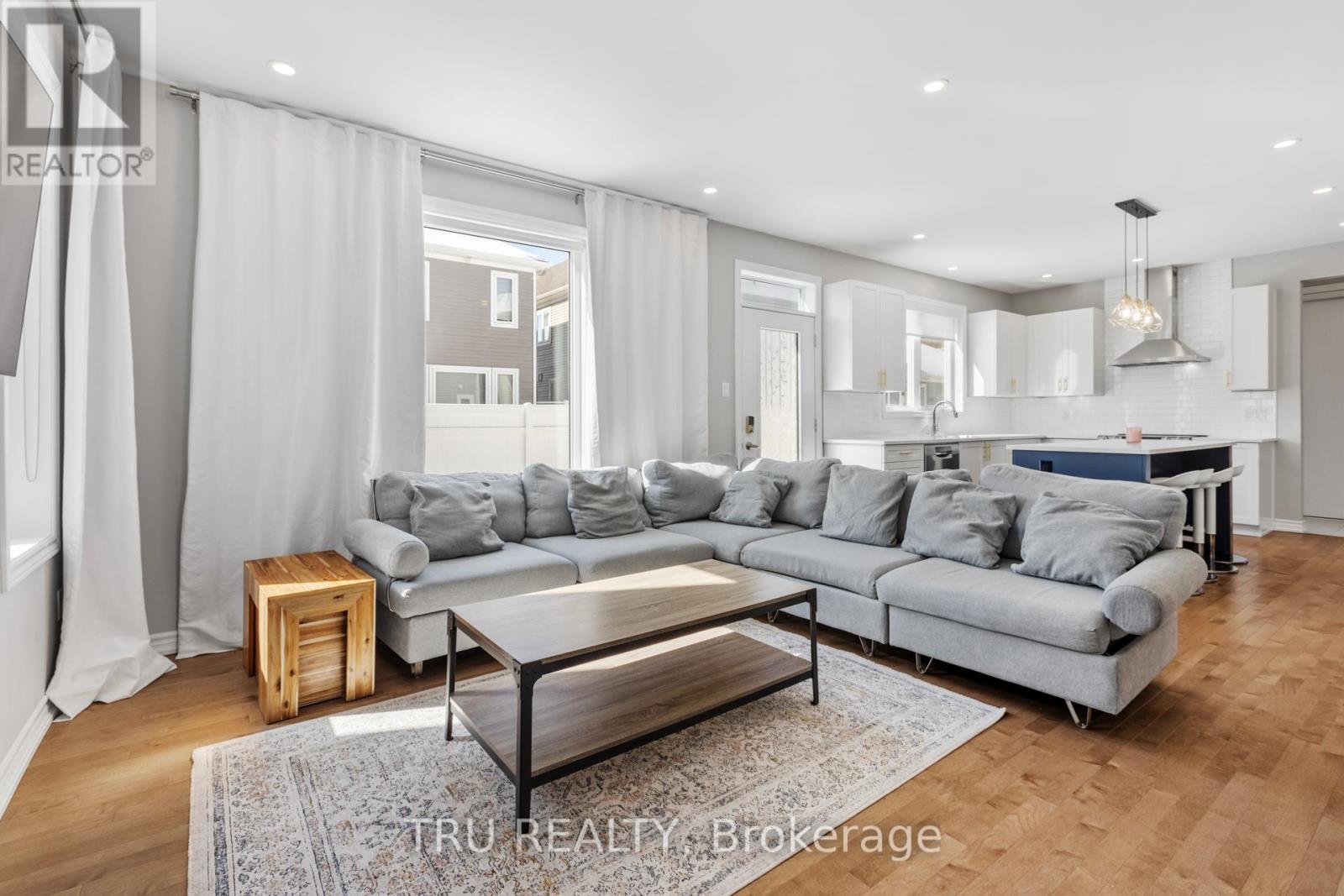 34 Coppermine Street, Ottawa, Ontario  K2J 6P7 - Photo 10 - X13410230
