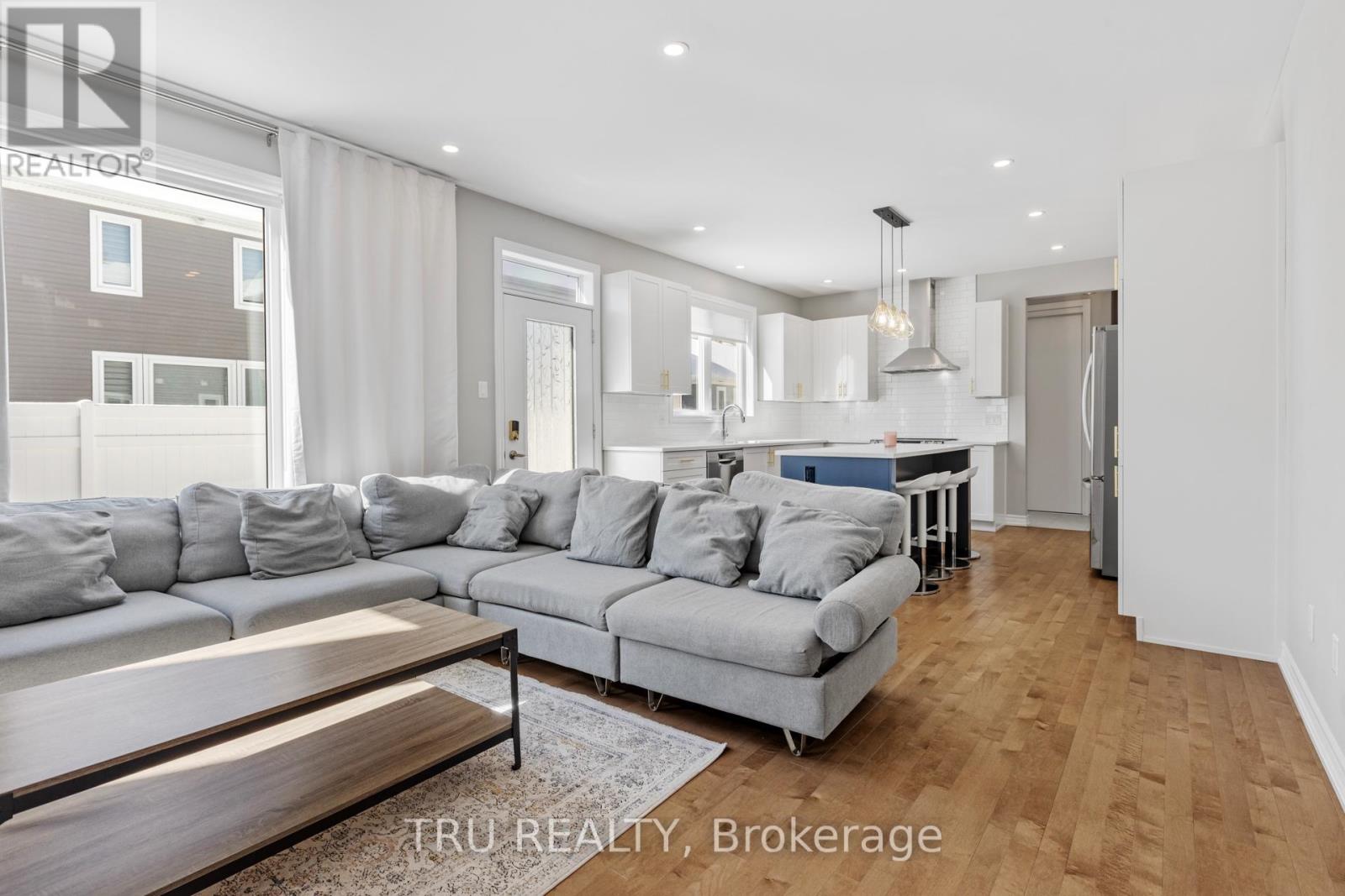 34 Coppermine Street, Ottawa, Ontario  K2J 6P7 - Photo 11 - X13410230