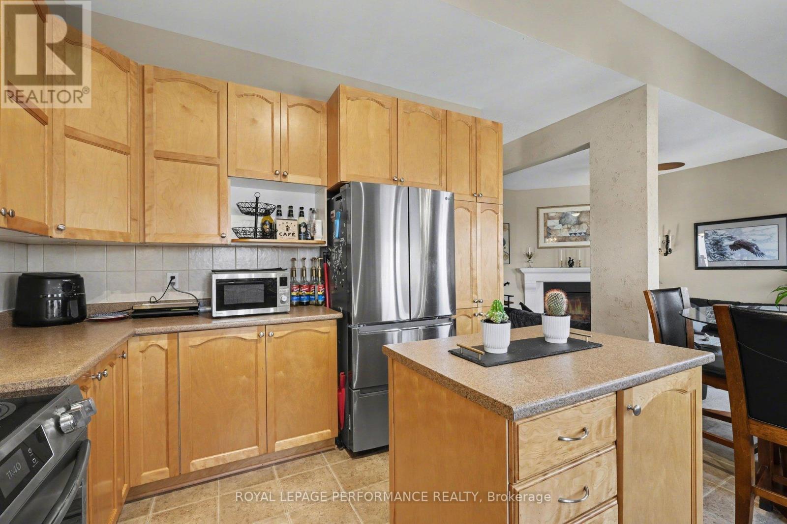 2202 Clendenan Crescent, Ottawa, Ontario  K4A 4S8 - Photo 11 - X13410276