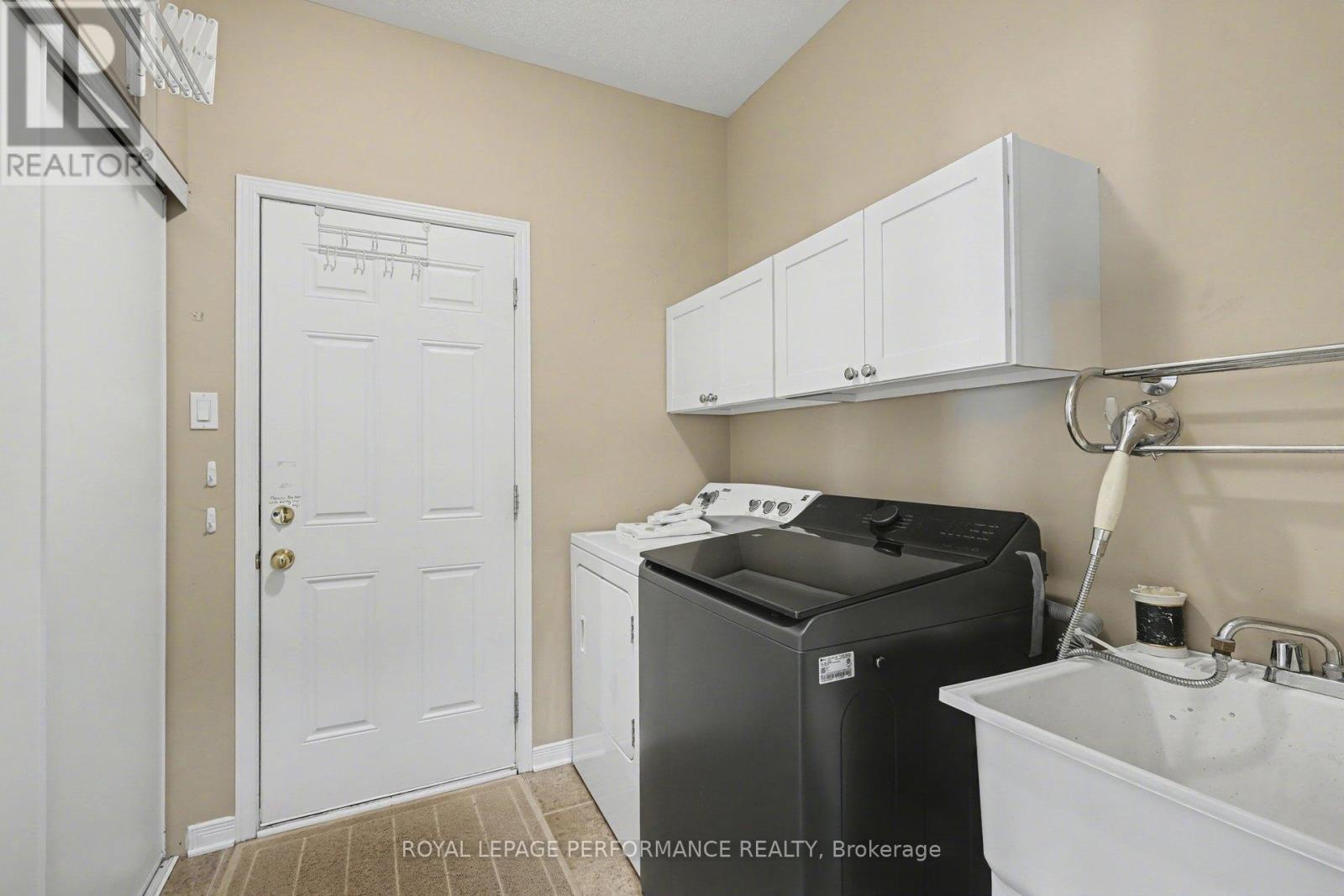 2202 Clendenan Crescent, Ottawa, Ontario  K4A 4S8 - Photo 15 - X13410276