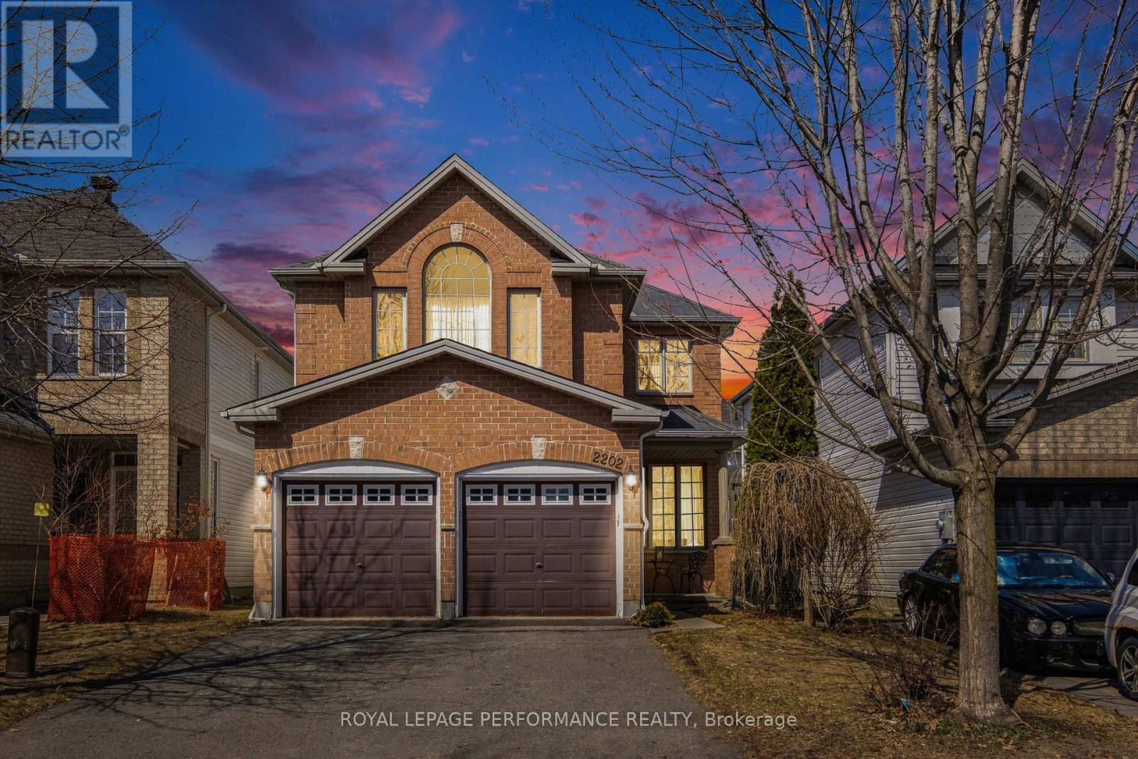 2202 Clendenan Crescent, Ottawa, Ontario  K4A 4S8 - Photo 2 - X13410276