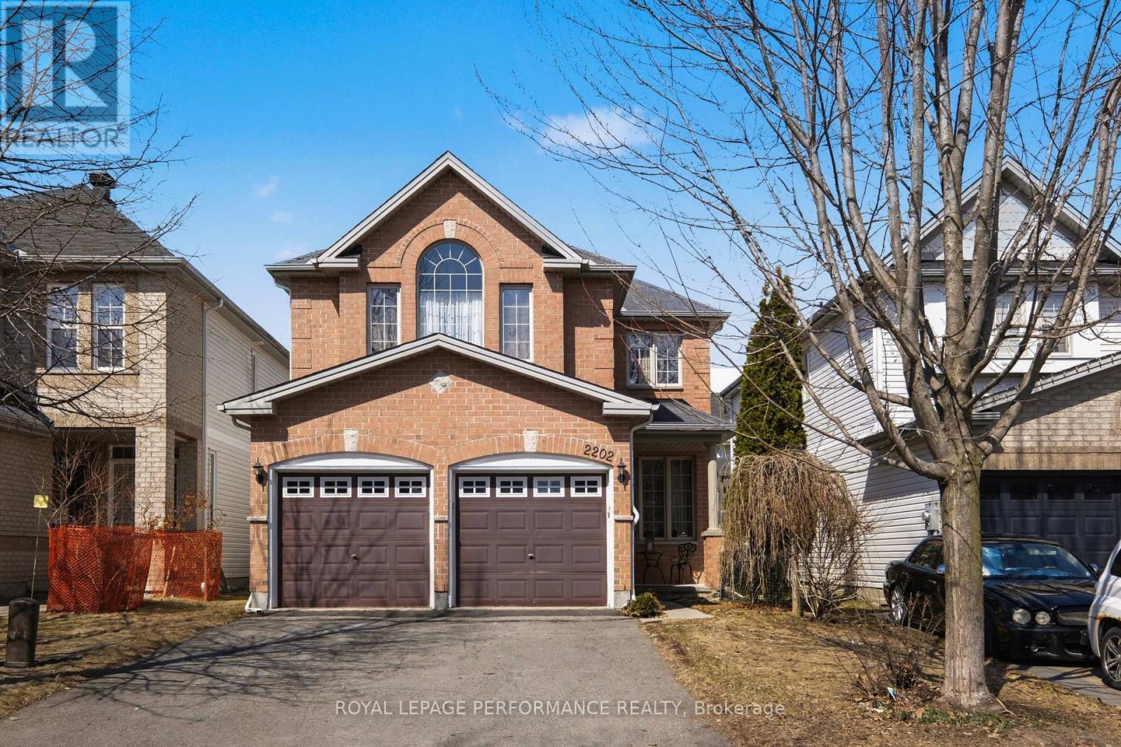2202 Clendenan Crescent, Ottawa, Ontario  K4A 4S8 - Photo 3 - X13410276