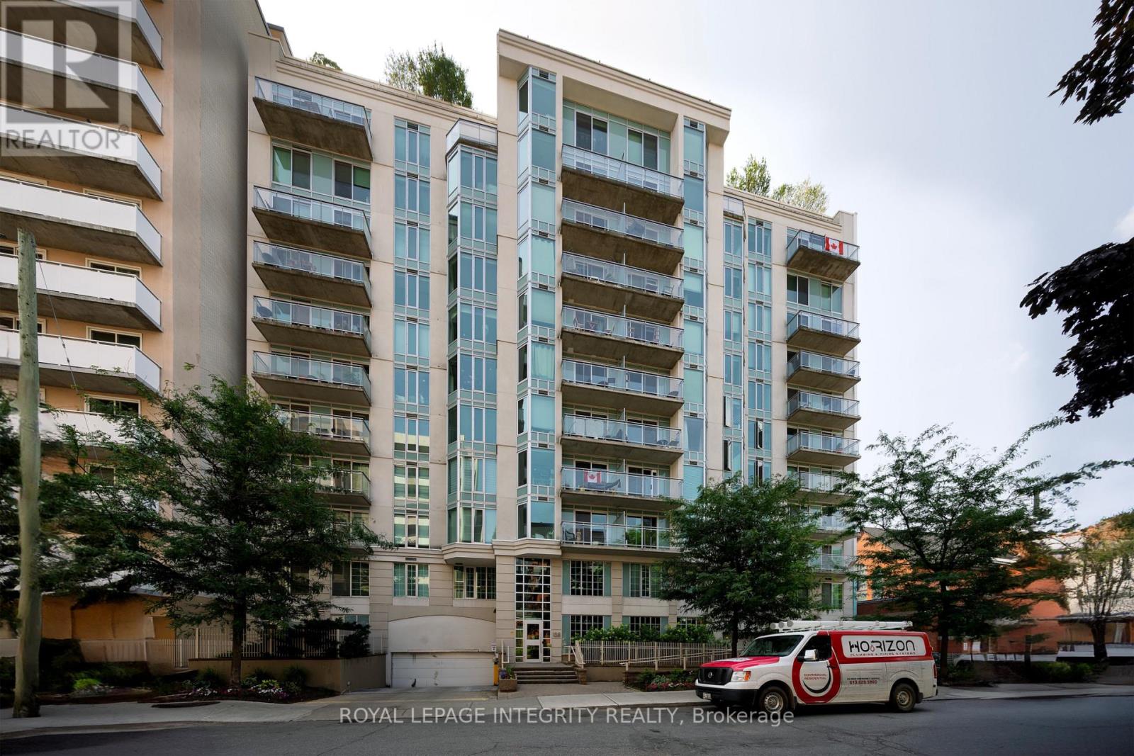 203 - 138 Somerset Street, Ottawa, Ontario  K2P 0A3 - Photo 2 - X13410390