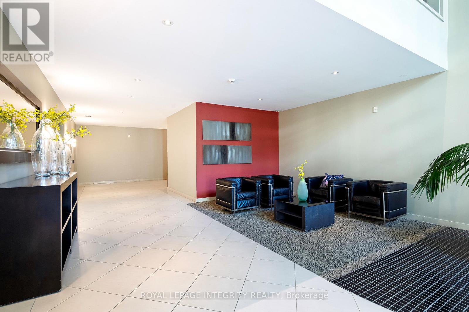 203 - 138 Somerset Street, Ottawa, Ontario  K2P 0A3 - Photo 4 - X13410390