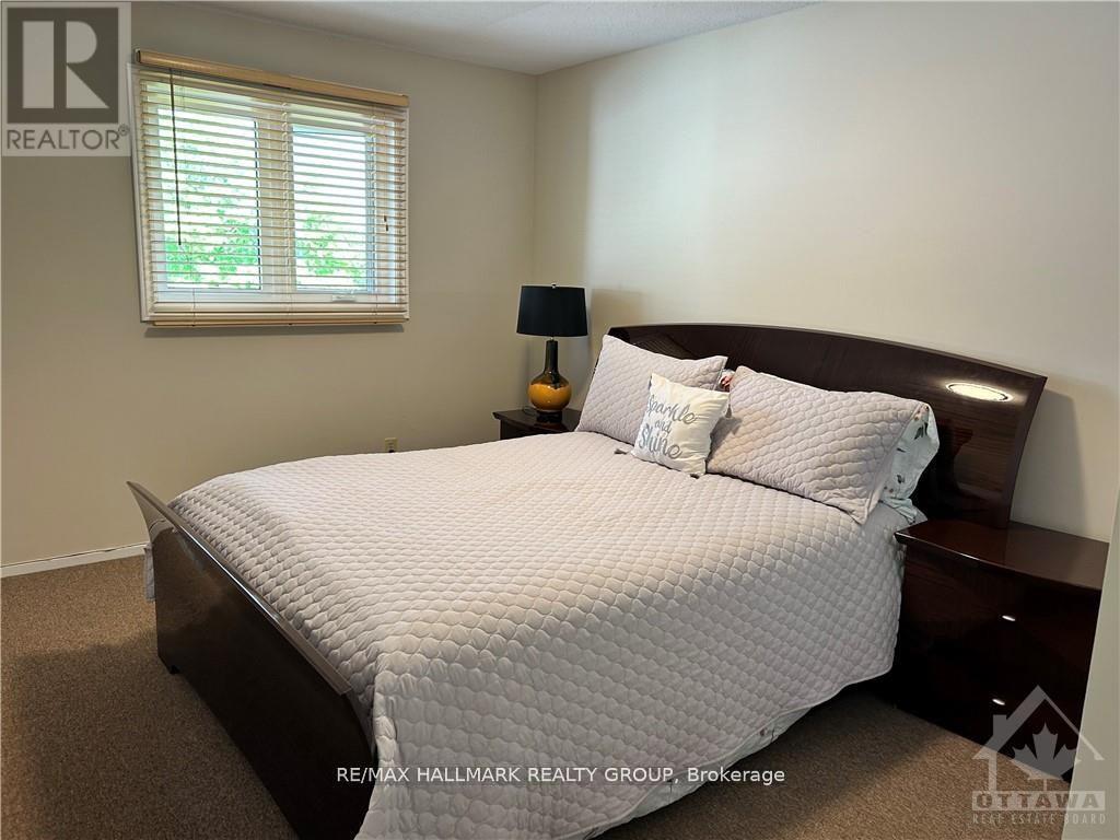 6417 Loire Drive, Ottawa, Ontario  K1C 3H1 - Photo 11 - X13410474